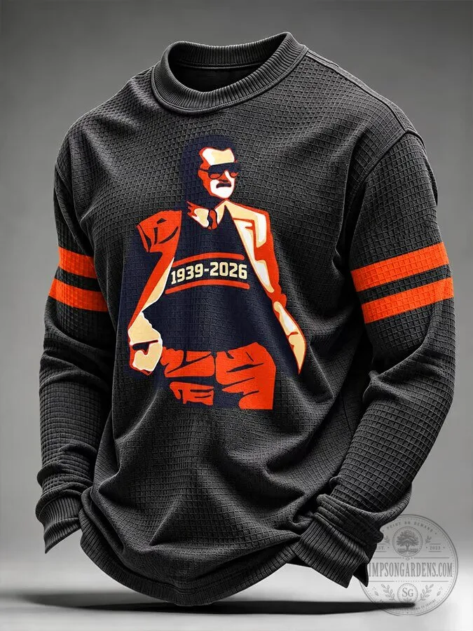 Men's Vintage Style Long-Sleeve Crewneck Sweatshirt with Striped Sleeves