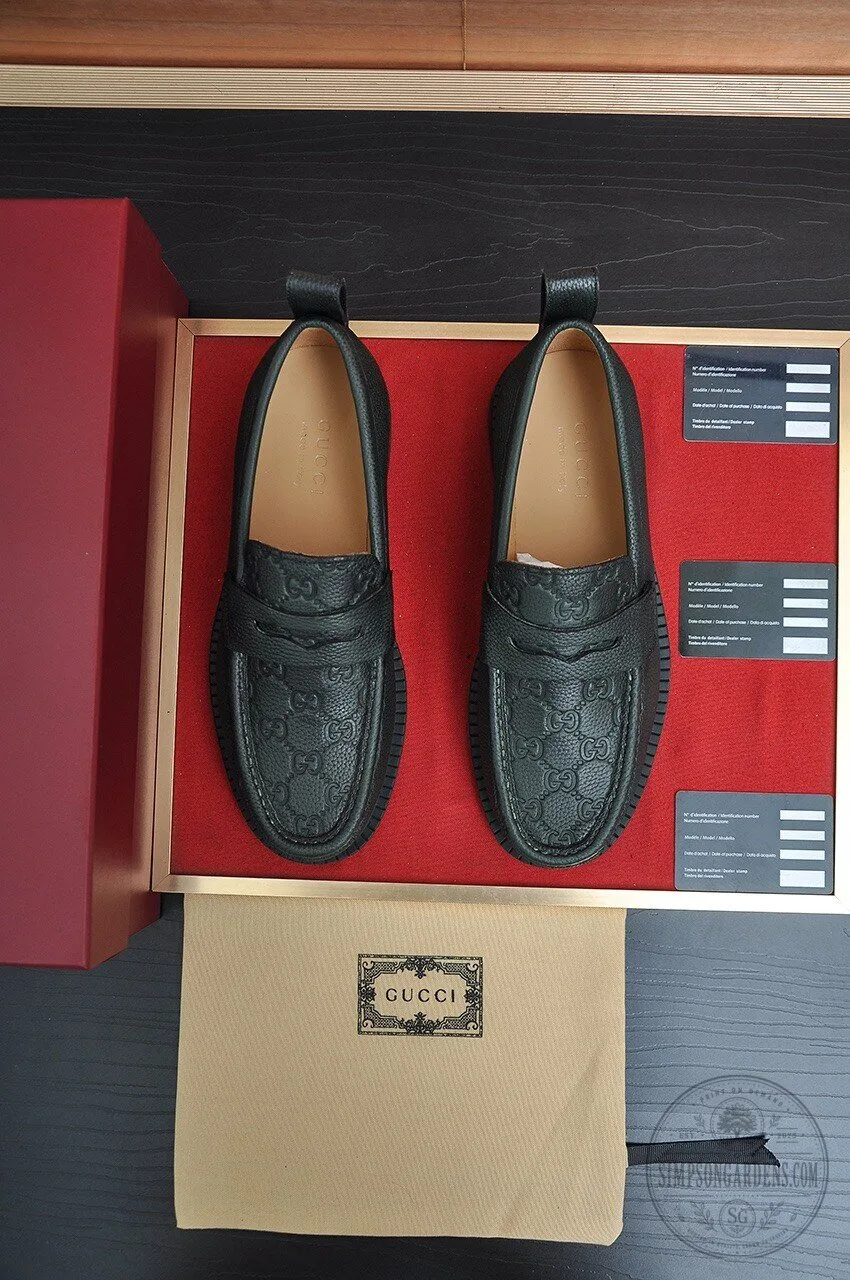 Gucci Embossed Leather Horsebit Loafers Slip-On Dress Shoes 9 Gucci Embossed Leather Horsebit Loafers Slip-On Dress Shoes